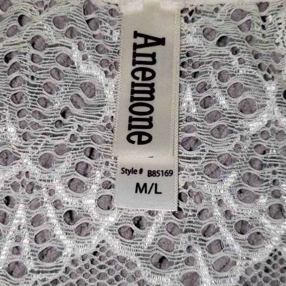 Only 1! Crochet Lace Bralette - Picture 6 of 8